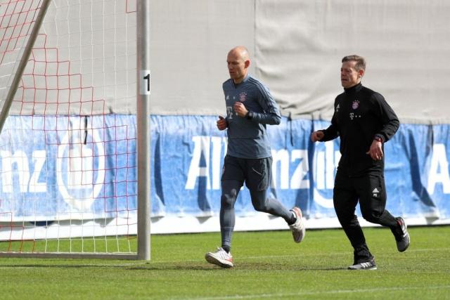 待他能在T 待他能在T