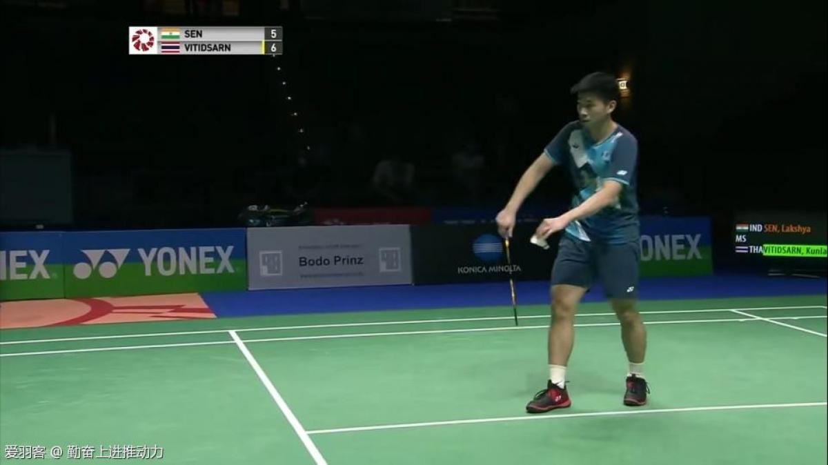 他在赛前常 他在赛前常